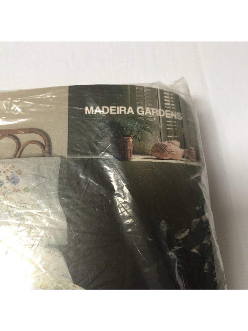 Vintage Pequot Double Fitted Sheet Floral Berries Cottage Gardens 54"x76" USA - Picture 8 of 12